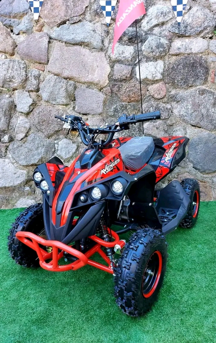 Cuatrimoto HUMMER 49cc $270.00 +1 casco grati+1 guante. 
